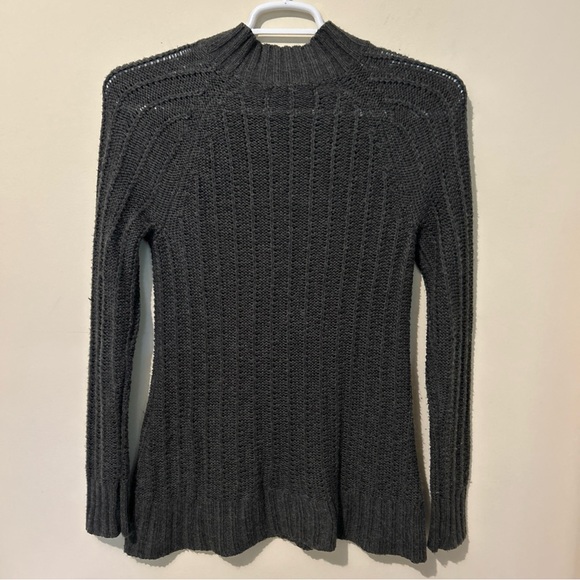 Daisy Fuentes Sweater Women’s Medium Tunic Autumn Wear Loose Weave Top Casual - Picture 2 of 9